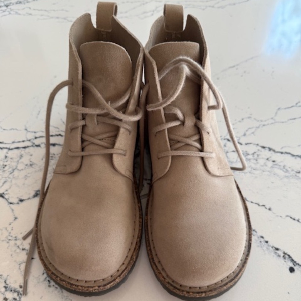 Birkenstock women's Uppsala Mid boot size 39 in Taupe